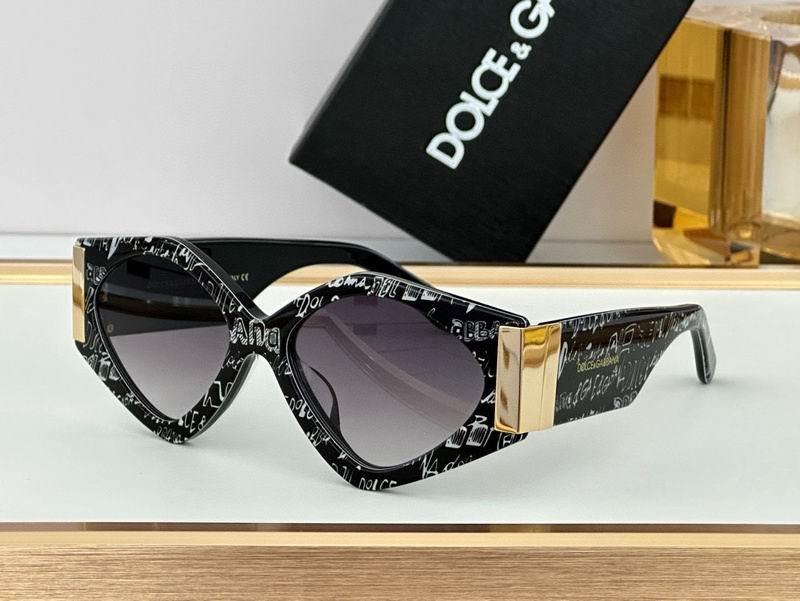 D&G Sunglasses 205